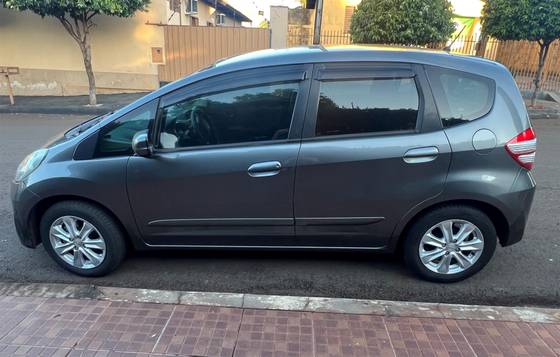 HONDA FIT 1.4 LX 16V FLEX 4P AUTOMÁTICO HONDA FIT 1.4 LX 16V FLEX 4P AUTOMÁTICO